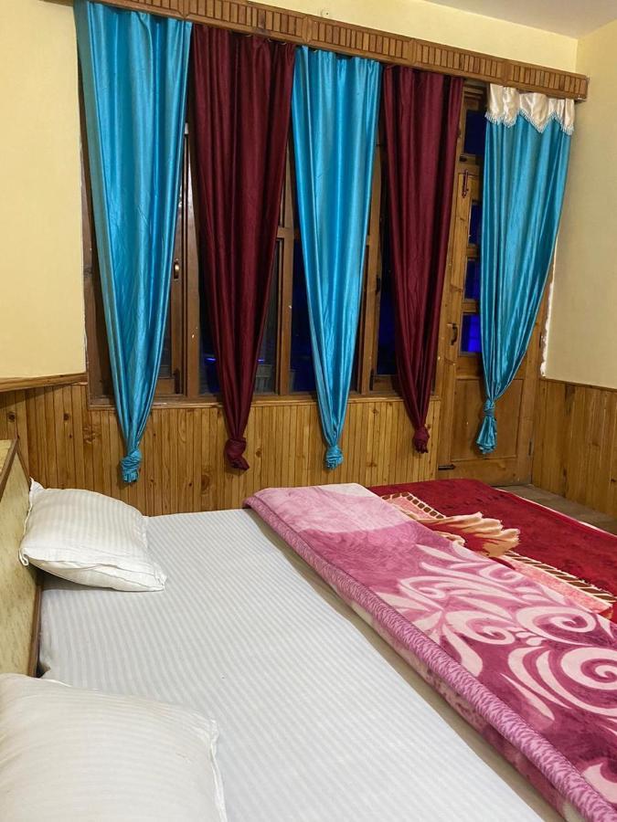 Hotel Deep Forest Kasol Ngoại thất bức ảnh